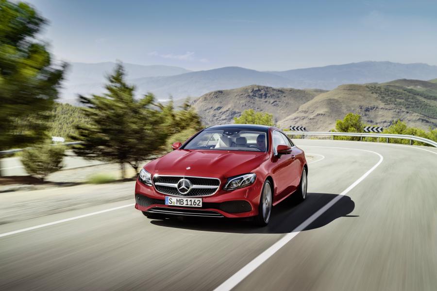  Mercedes-Benz E220 d Avantgarde Coupe 2017 года  (WW) (фото 6 из 29)